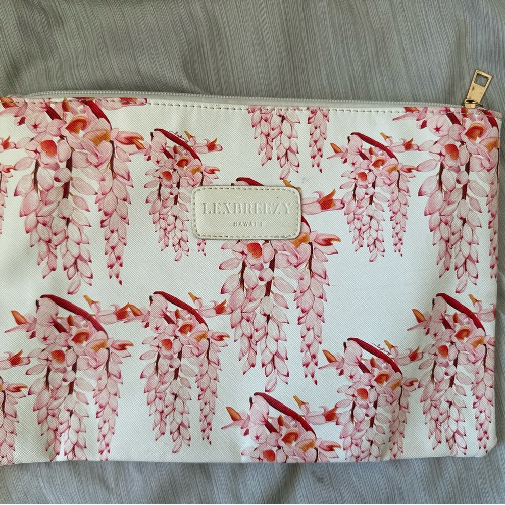 LexBreezy Hawaii Clutch pouch
